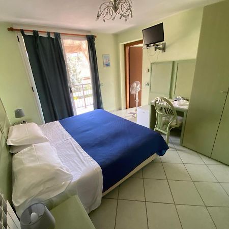 Atlas Serravalle Sesia Kültér fotó